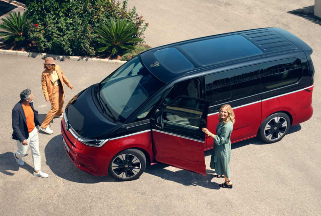 VW Multivan von oben